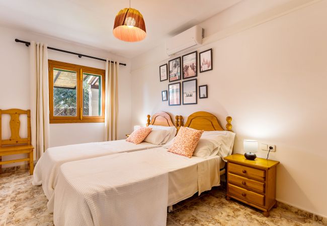 Ferienhaus in Porto Petro - Casa Far helles und gemütliches Ferienhaus mit Pool in Porto Petro Ferienhaus in Porto Petro - Casa Far helles und gemütliches Ferienhaus mit Pool in Porto Petro