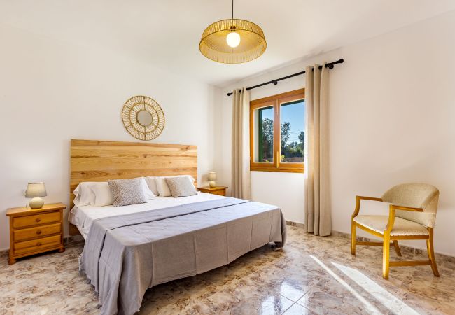 Ferienhaus in Porto Petro - Casa Far helles und gemütliches Ferienhaus mit Pool in Porto Petro Ferienhaus in Porto Petro - Casa Far helles und gemütliches Ferienhaus mit Pool in Porto Petro