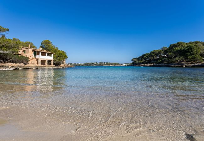 Ferienhaus in Porto Petro - Casa Far helles und gemütliches Ferienhaus mit Pool in Porto Petro Ferienhaus in Porto Petro - Casa Far helles und gemütliches Ferienhaus mit Pool in Porto Petro