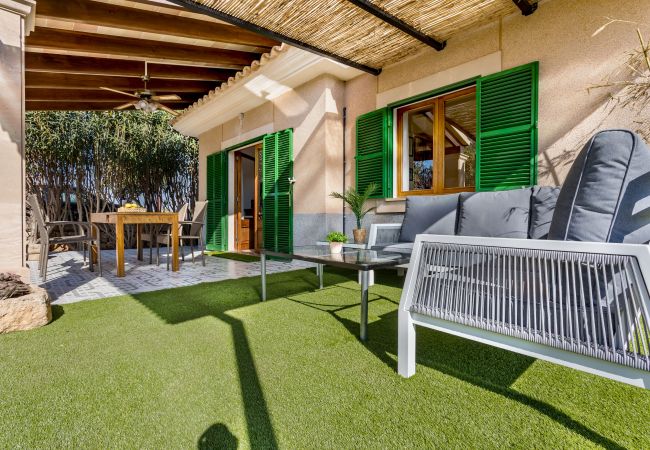 Ferienhaus in Porto Petro - Casa Far helles und gemütliches Ferienhaus mit Pool in Porto Petro Ferienhaus in Porto Petro - Casa Far helles und gemütliches Ferienhaus mit Pool in Porto Petro