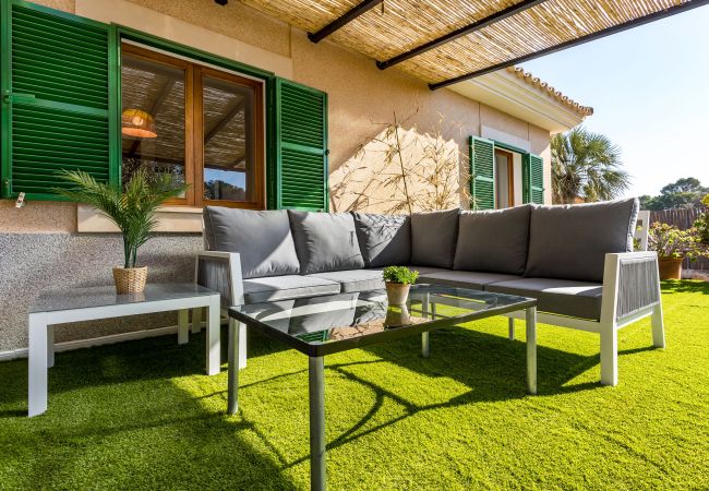 Ferienhaus in Porto Petro - Casa Far helles und gemütliches Ferienhaus mit Pool in Porto Petro Ferienhaus in Porto Petro - Casa Far helles und gemütliches Ferienhaus mit Pool in Porto Petro