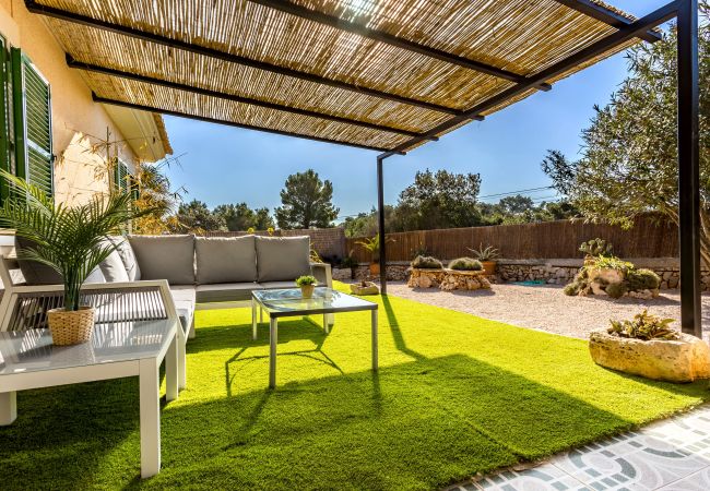 Ferienhaus in Porto Petro - Casa Far helles und gemütliches Ferienhaus mit Pool in Porto Petro Ferienhaus in Porto Petro - Casa Far helles und gemütliches Ferienhaus mit Pool in Porto Petro