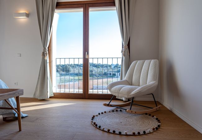 Villa in Ses Salines - Casa Sa Cisterna großzügiges und modernes Haus zur monatlichen Vermietung am ruhigen Ortsrand von Ses Salines im Südosten Mallorcas Villa in Ses Salines - Casa Sa Cisterna großzügiges und modernes Haus zur monatlichen Vermietung am ruhigen Ortsrand von Ses Salines im Südosten Mallorcas