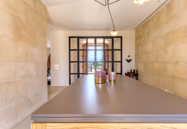 Villa in Santanyi - El Torre Luxusvilla mit privatem Pool, verfügbar für monatliche Aufenthalte in Santanyí Villa in Santanyi - El Torre Luxusvilla mit privatem Pool, verfügbar für monatliche Aufenthalte in Santanyí