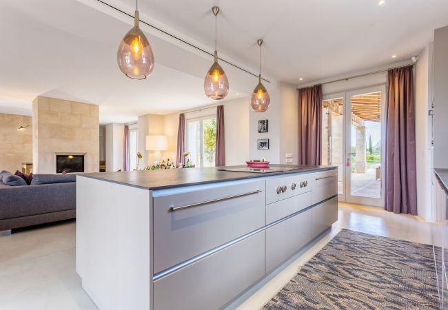 Villa in Santanyi - El Torre Luxusvilla mit privatem Pool, verfügbar für monatliche Aufenthalte in Santanyí Villa in Santanyi - El Torre Luxusvilla mit privatem Pool, verfügbar für monatliche Aufenthalte in Santanyí
