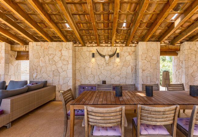 Villa in Santanyi - El Torre Luxusvilla mit privatem Pool, verfügbar für monatliche Aufenthalte in Santanyí Villa in Santanyi - El Torre Luxusvilla mit privatem Pool, verfügbar für monatliche Aufenthalte in Santanyí