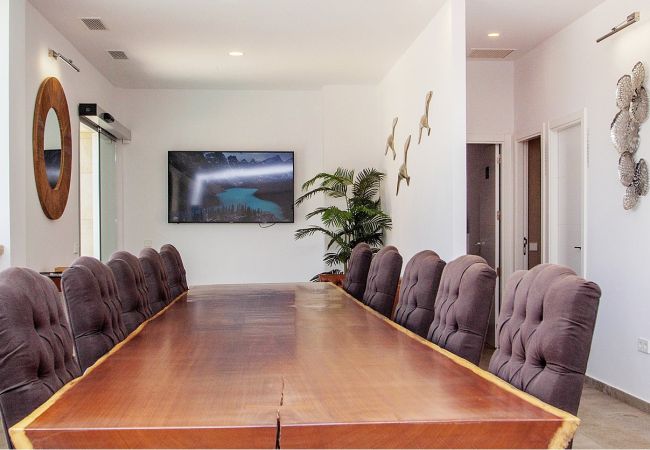 Ferienhaus in Palma  - Rainbow Home Mallorca großes Ferienhaus mit Pool nahe Palma für bis zu 14 Gäste Ferienhaus in Palma  - Rainbow Home Mallorca großes Ferienhaus mit Pool nahe Palma für bis zu 14 Gäste