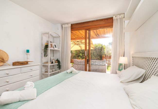 Ferienwohnung in Son Servera - Erdgeschoss Apartment in Port Verd mit Garten und Gemeinschaftspool verfügbar für monatliche Vermietung Ferienwohnung in Son Servera - Erdgeschoss Apartment in Port Verd mit Garten und Gemeinschaftspool verfügbar für monatliche Vermietung