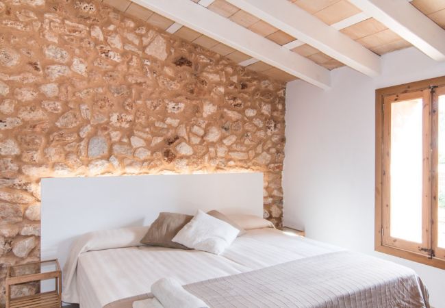 Ferienhaus in Campos - Luxuriöses Ferienhaus Sa Sini für 12 Personen mit Pool in Campos in der Nähe von Es Trenc Ferienhaus in Campos - Luxuriöses Ferienhaus Sa Sini für 12 Personen mit Pool in Campos in der Nähe von Es Trenc