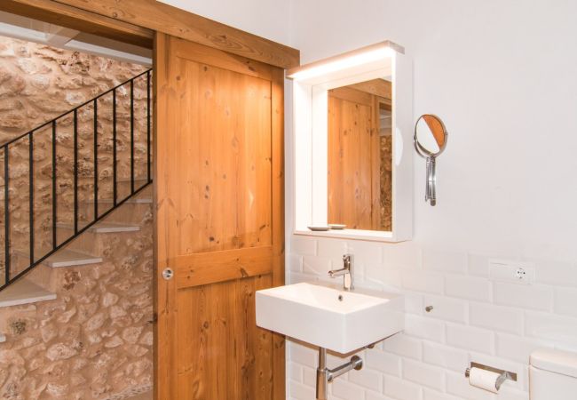 Ferienhaus in Campos - Luxuriöses Ferienhaus Sa Sini für 12 Personen mit Pool in Campos in der Nähe von Es Trenc Ferienhaus in Campos - Luxuriöses Ferienhaus Sa Sini für 12 Personen mit Pool in Campos in der Nähe von Es Trenc
