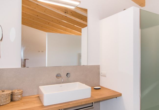 Ferienhaus in Campos - Luxuriöses Ferienhaus Sa Sini für 12 Personen mit Pool in Campos in der Nähe von Es Trenc Ferienhaus in Campos - Luxuriöses Ferienhaus Sa Sini für 12 Personen mit Pool in Campos in der Nähe von Es Trenc