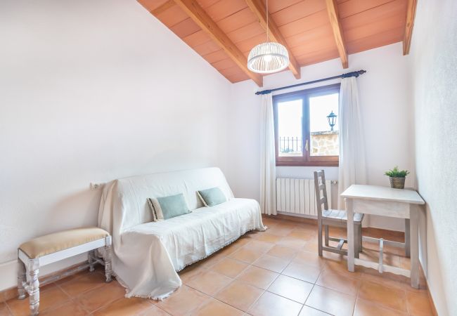 Ferienhaus in Ses Salines - Can Pancho Haus zur monatlichen Miete mit Pool in Ses Salines Ferienhaus in Ses Salines - Can Pancho Haus zur monatlichen Miete mit Pool in Ses Salines