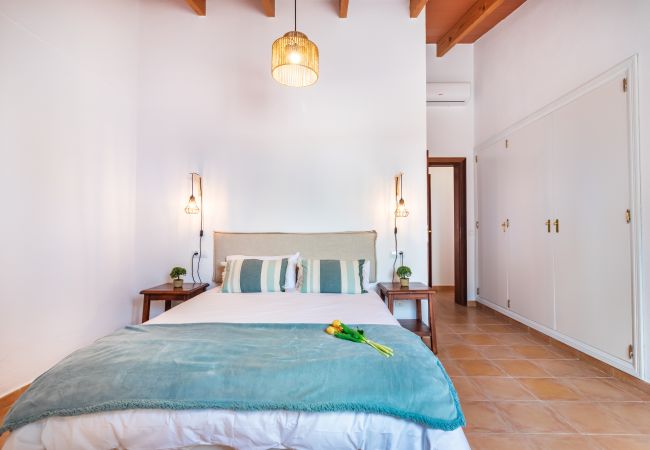 Ferienhaus in Ses Salines - Can Pancho Haus zur monatlichen Miete mit Pool in Ses Salines Ferienhaus in Ses Salines - Can Pancho Haus zur monatlichen Miete mit Pool in Ses Salines