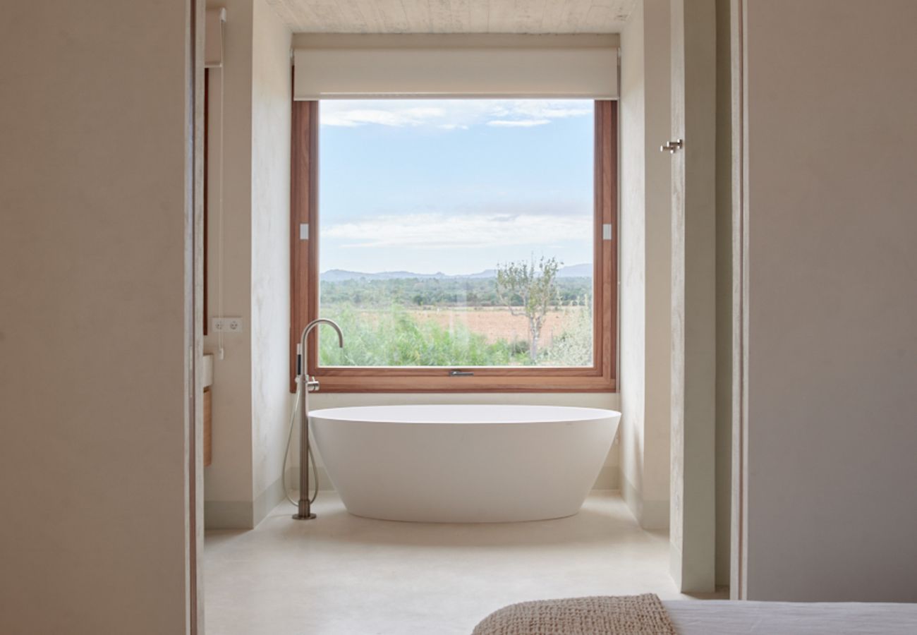 Villa in Manacor - Can Carmel Stilvolle Finca mit 6 Schlafzimmern und Pool zur Monatsmiete bei Manacor