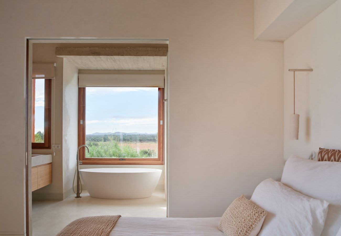 Villa in Manacor - Can Carmel Stilvolle Finca mit 6 Schlafzimmern und Pool zur Monatsmiete bei Manacor