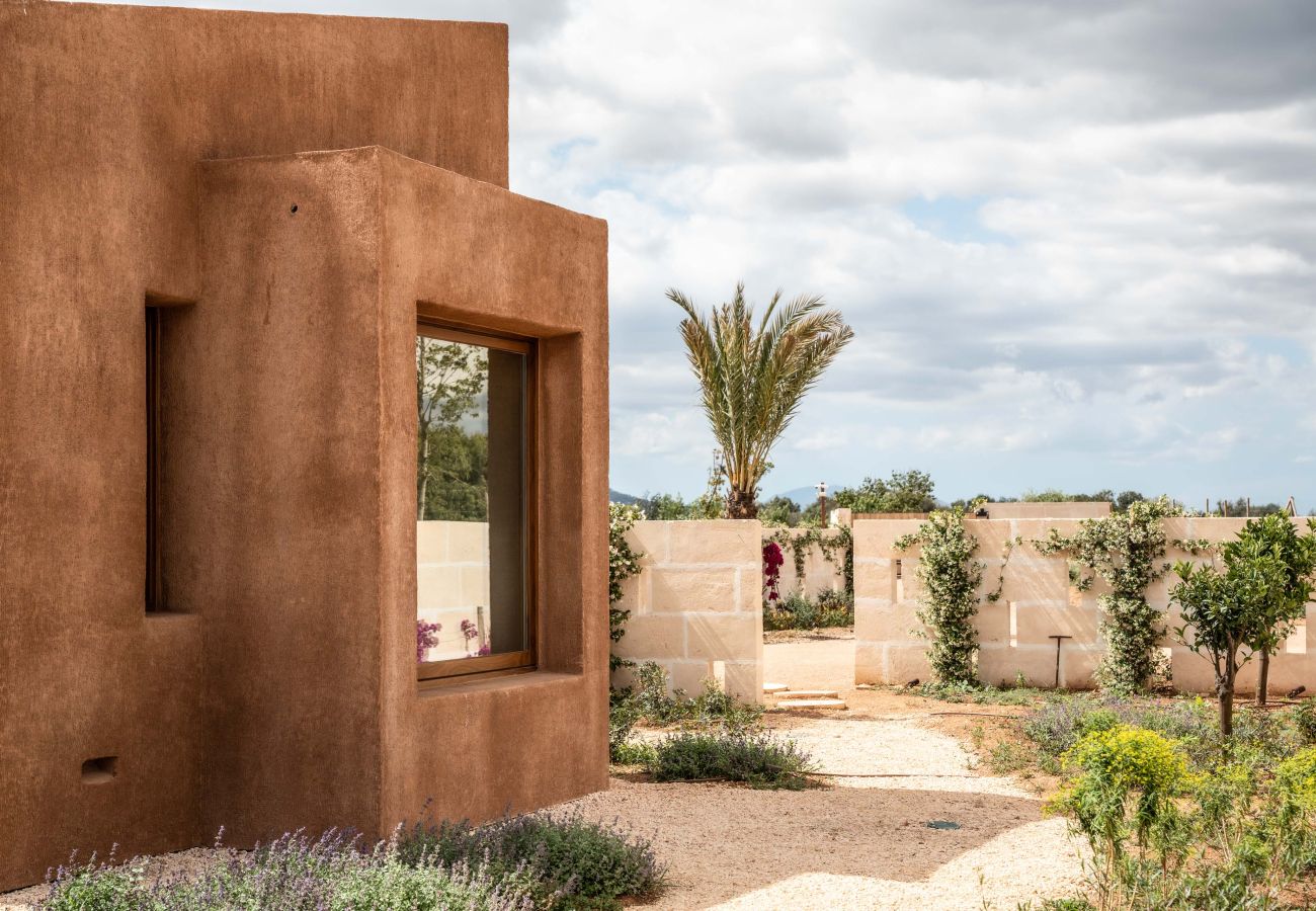 Villa in Manacor - Can Carmel Stilvolle Finca mit 6 Schlafzimmern und Pool zur Monatsmiete bei Manacor