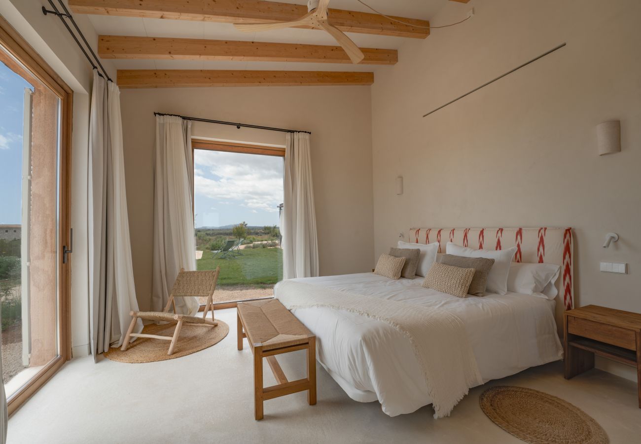 Villa in Manacor - Can Carmel Stilvolle Finca mit 6 Schlafzimmern und Pool zur Monatsmiete bei Manacor