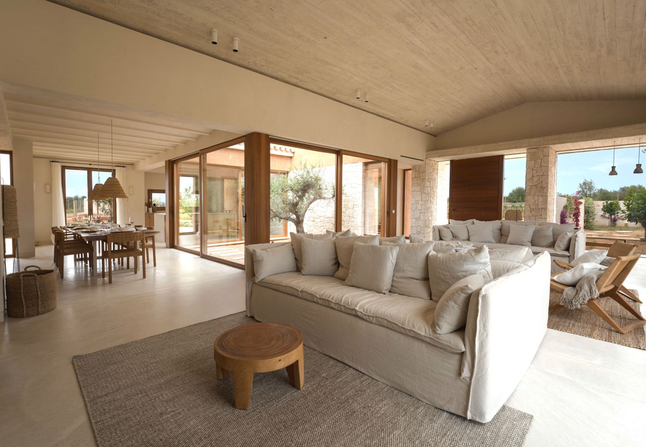 Villa in Manacor - Can Carmel Stilvolle Finca mit 6 Schlafzimmern und Pool zur Monatsmiete bei Manacor