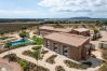 Villa in Manacor - Can Carmel Stilvolle Finca mit 6 Schlafzimmern und Pool zur Monatsmiete bei Manacor Villa in Manacor - Can Carmel Stilvolle Finca mit 6 Schlafzimmern und Pool zur Monatsmiete bei Manacor