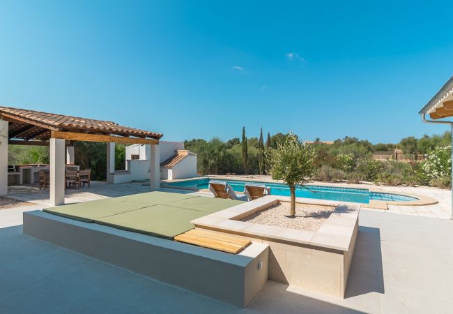 Villa in Ses Salines - Villa Olivo modernes Ferienhaus mit Pool auf Mallorca nahe Ses Salines und Es Trenc Villa in Ses Salines - Villa Olivo modernes Ferienhaus mit Pool auf Mallorca nahe Ses Salines und Es Trenc