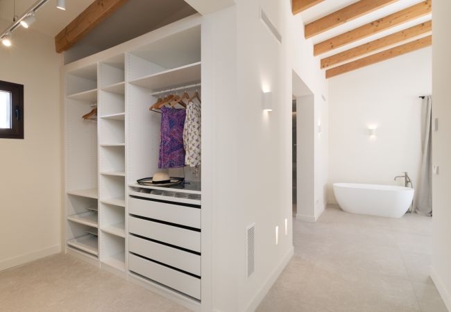Villa in Ses Salines - Villa Olivo modernes Ferienhaus mit Pool auf Mallorca nahe Ses Salines und Es Trenc Villa in Ses Salines - Villa Olivo modernes Ferienhaus mit Pool auf Mallorca nahe Ses Salines und Es Trenc