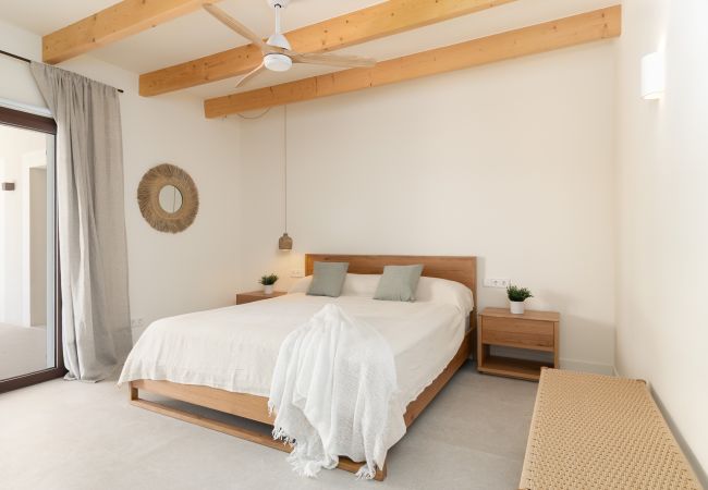 Villa in Ses Salines - Villa Olivo modernes Ferienhaus mit Pool auf Mallorca nahe Ses Salines und Es Trenc Villa in Ses Salines - Villa Olivo modernes Ferienhaus mit Pool auf Mallorca nahe Ses Salines und Es Trenc