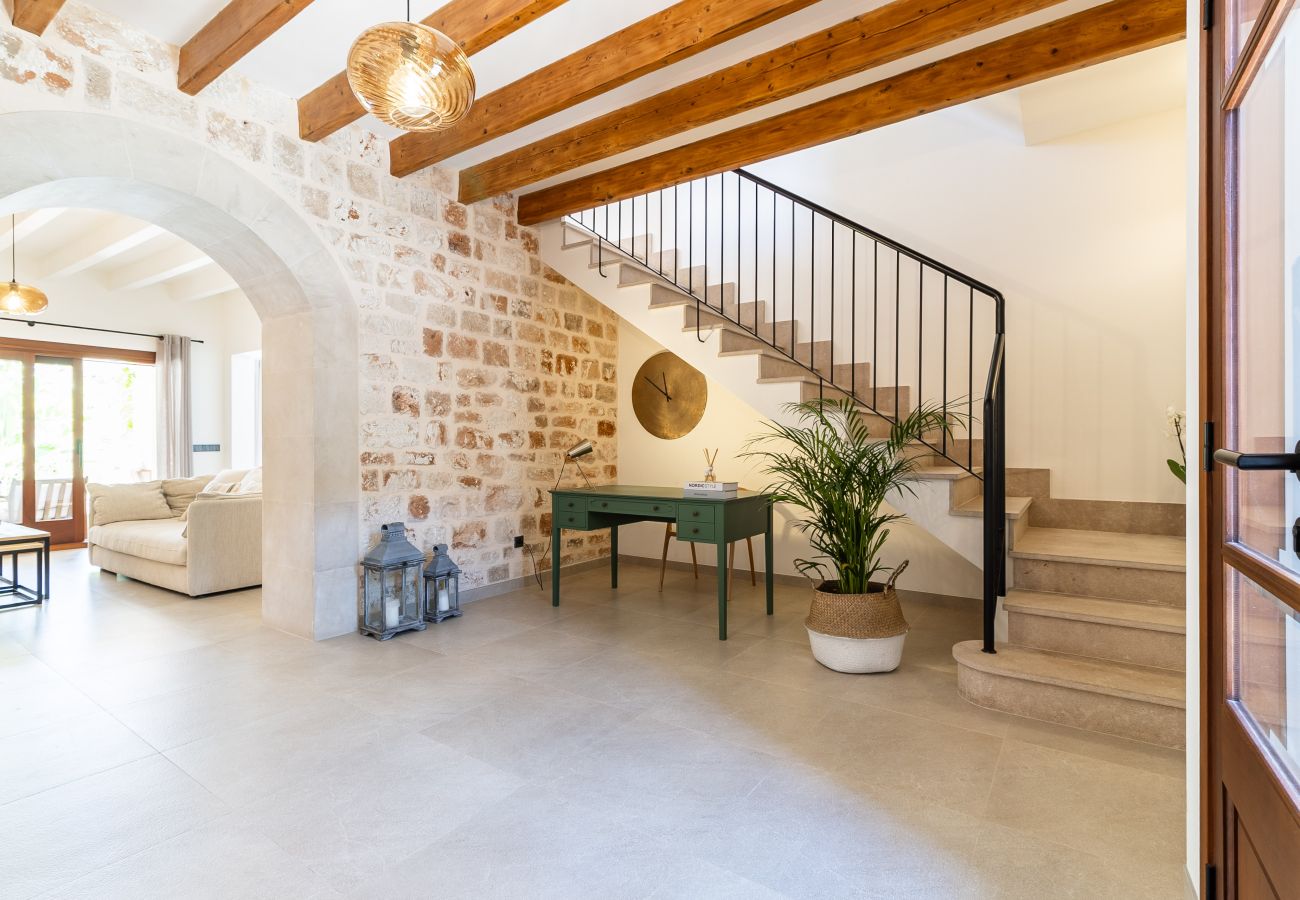 Ferienhaus in Ses Salines - S’Olivera modernes Haus mit Pool in Ses Salines zur monatlichen Miete auf Mallorca