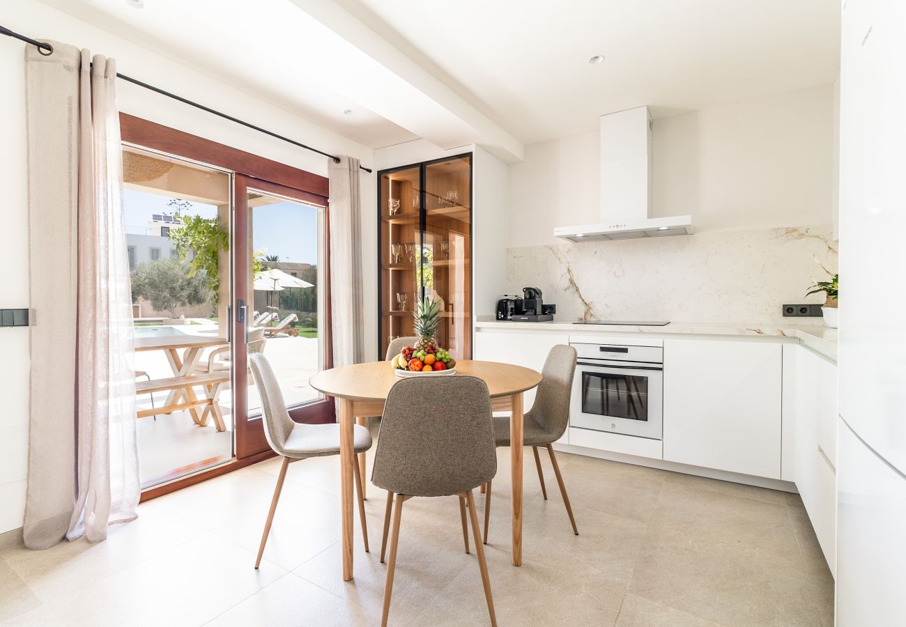 Ferienhaus in Ses Salines - S’Olivera modernes Haus mit Pool in Ses Salines zur monatlichen Miete auf Mallorca