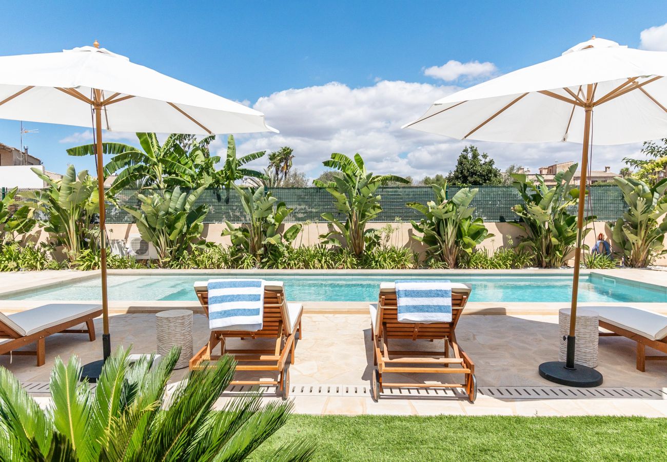 Ferienhaus in Ses Salines - S’Olivera modernes Haus mit Pool in Ses Salines zur monatlichen Miete auf Mallorca