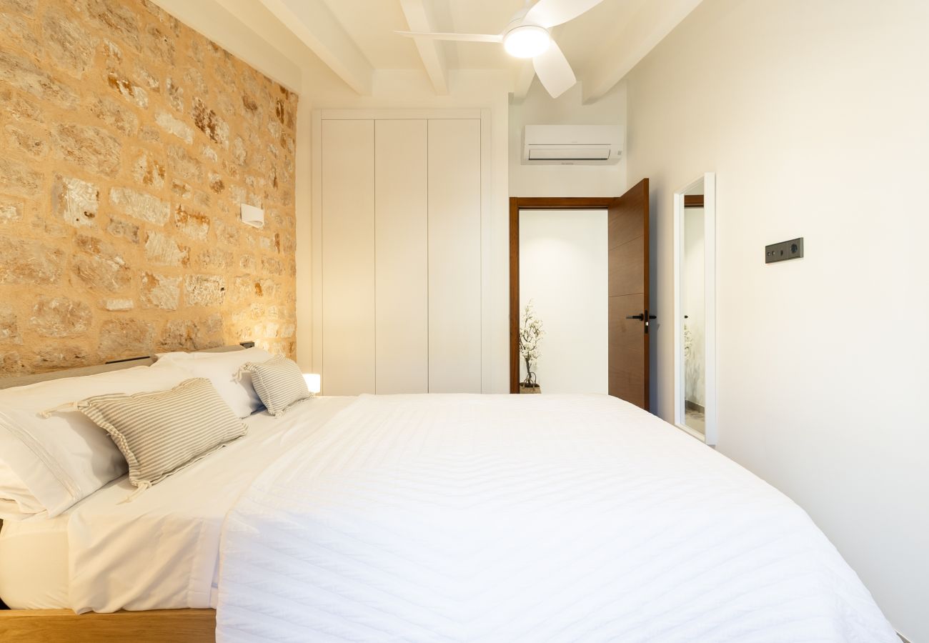 Ferienhaus in Ses Salines - S’Olivera modernes Haus mit Pool in Ses Salines zur monatlichen Miete auf Mallorca