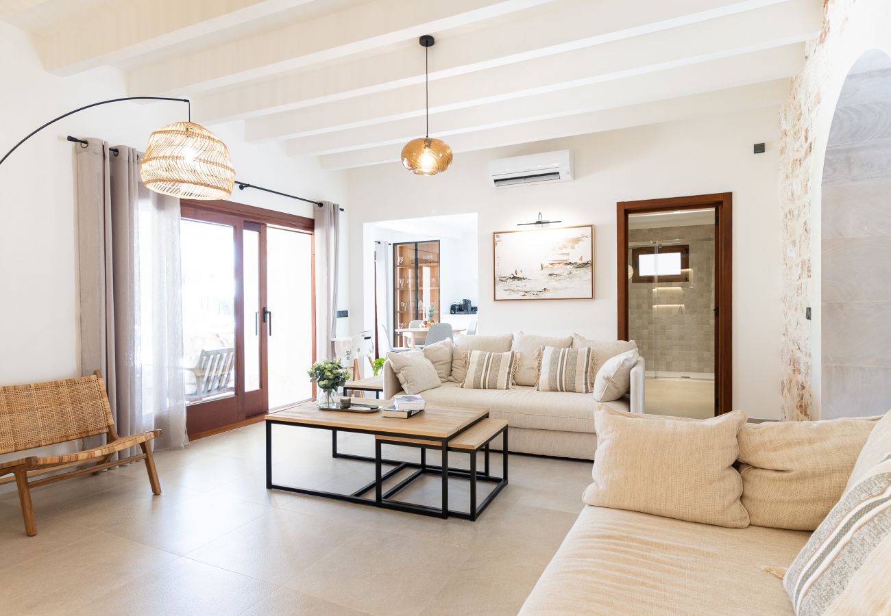 Ferienhaus in Ses Salines - S’Olivera modernes Haus mit Pool in Ses Salines zur monatlichen Miete auf Mallorca