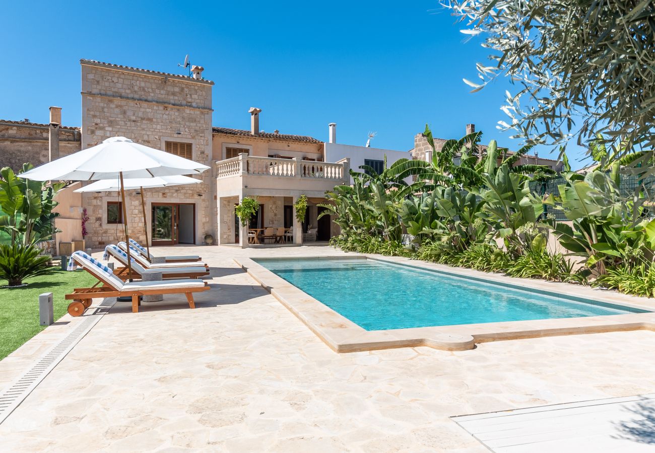 Ferienhaus in Ses Salines - S’Olivera modernes Haus mit Pool in Ses Salines zur monatlichen Miete auf Mallorca
