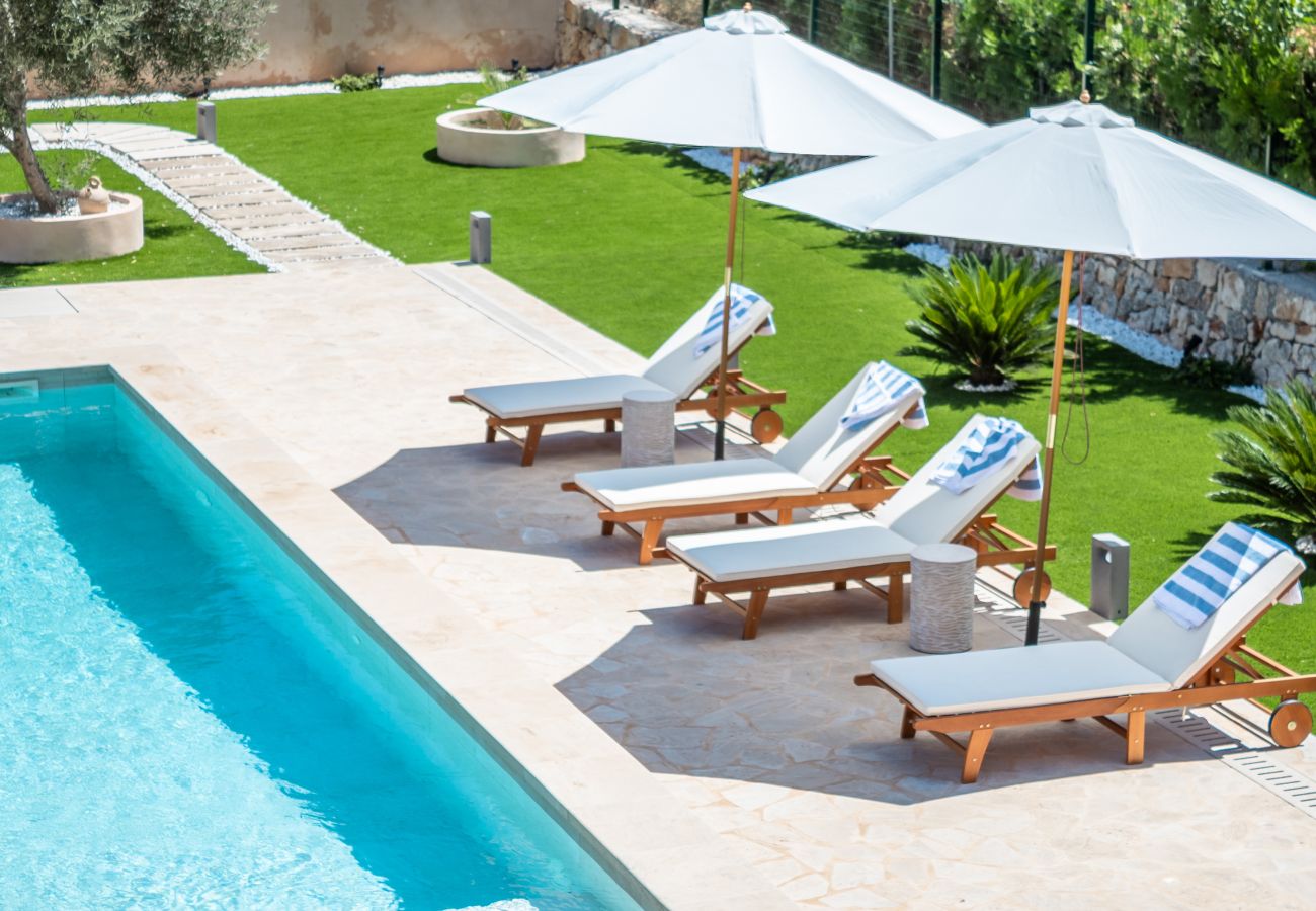 Ferienhaus in Ses Salines - S’Olivera modernes Haus mit Pool in Ses Salines zur monatlichen Miete auf Mallorca