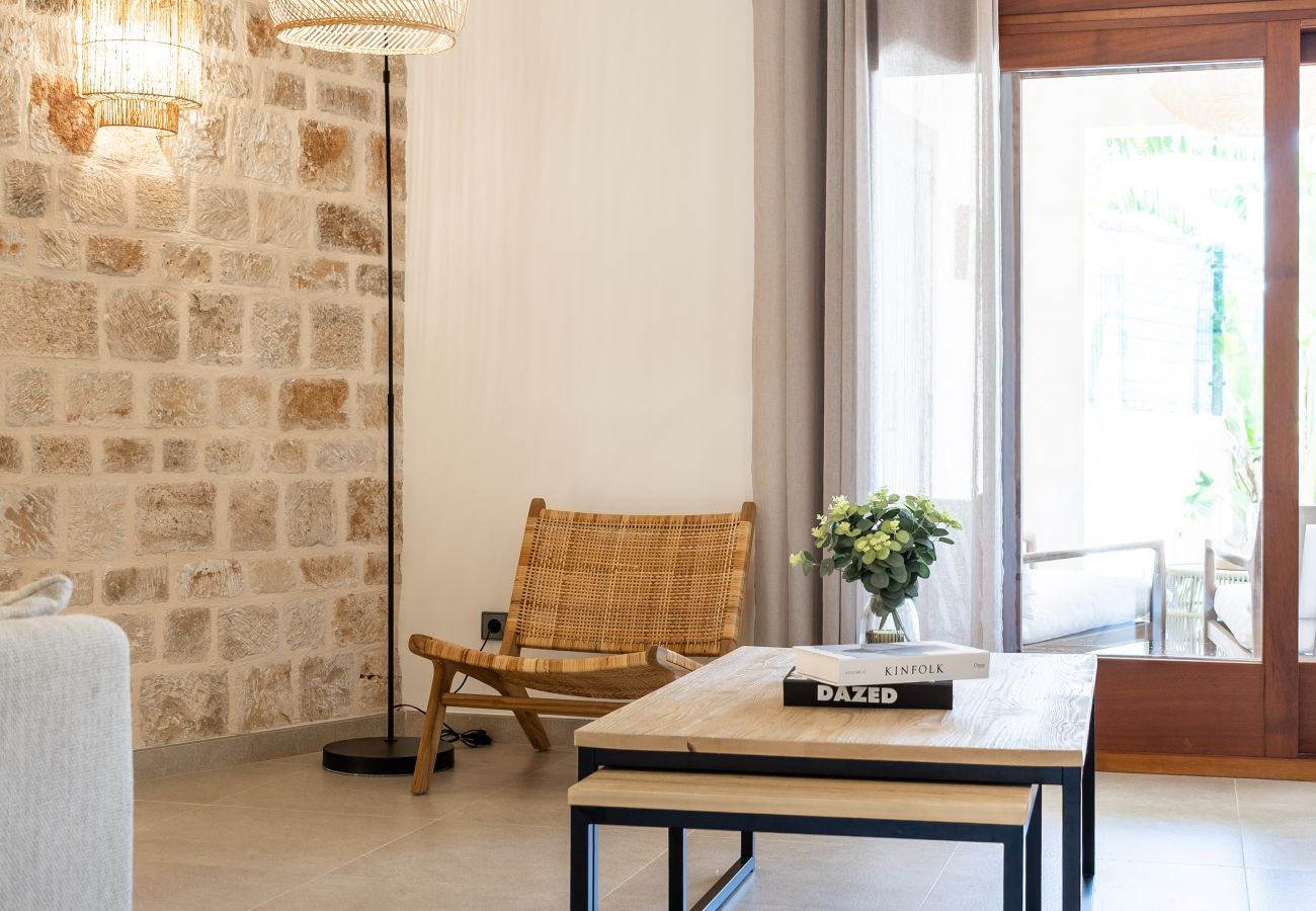 Ferienhaus in Ses Salines - S’Olivera modernes Haus mit Pool in Ses Salines zur monatlichen Miete auf Mallorca