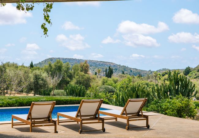 Ferienhaus in Felanitx - Can Pessal Finca in den Bergen mit privatem Pool nahe Es Carritx Mallorca Ferienhaus in Felanitx - Can Pessal Finca in den Bergen mit privatem Pool nahe Es Carritx Mallorca