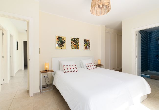 Villa in Cala Murada - Villa Occitania Mallorca modernes Ferienhaus in Cala Murada mit Pool für 8 Personen Villa in Cala Murada - Villa Occitania Mallorca modernes Ferienhaus in Cala Murada mit Pool für 8 Personen