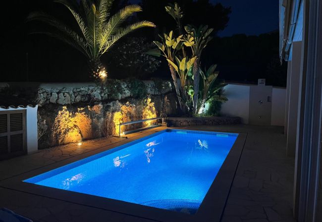 Villa in Cala Murada - Villa Occitania Mallorca modernes Ferienhaus in Cala Murada mit Pool für 8 Personen Villa in Cala Murada - Villa Occitania Mallorca modernes Ferienhaus in Cala Murada mit Pool für 8 Personen