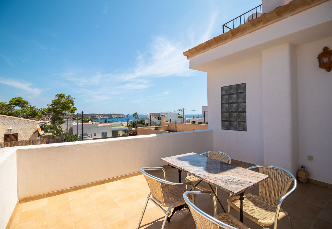 Ferienhaus in Cala Llombards - Ferienhaus Can Monxu in Cala Llombards mit Pool und Meerblick