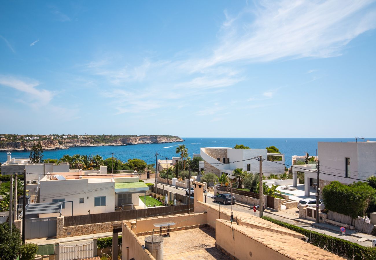 Ferienhaus in Cala Llombards - Ferienhaus Can Monxu in Cala Llombards mit Pool und Meerblick