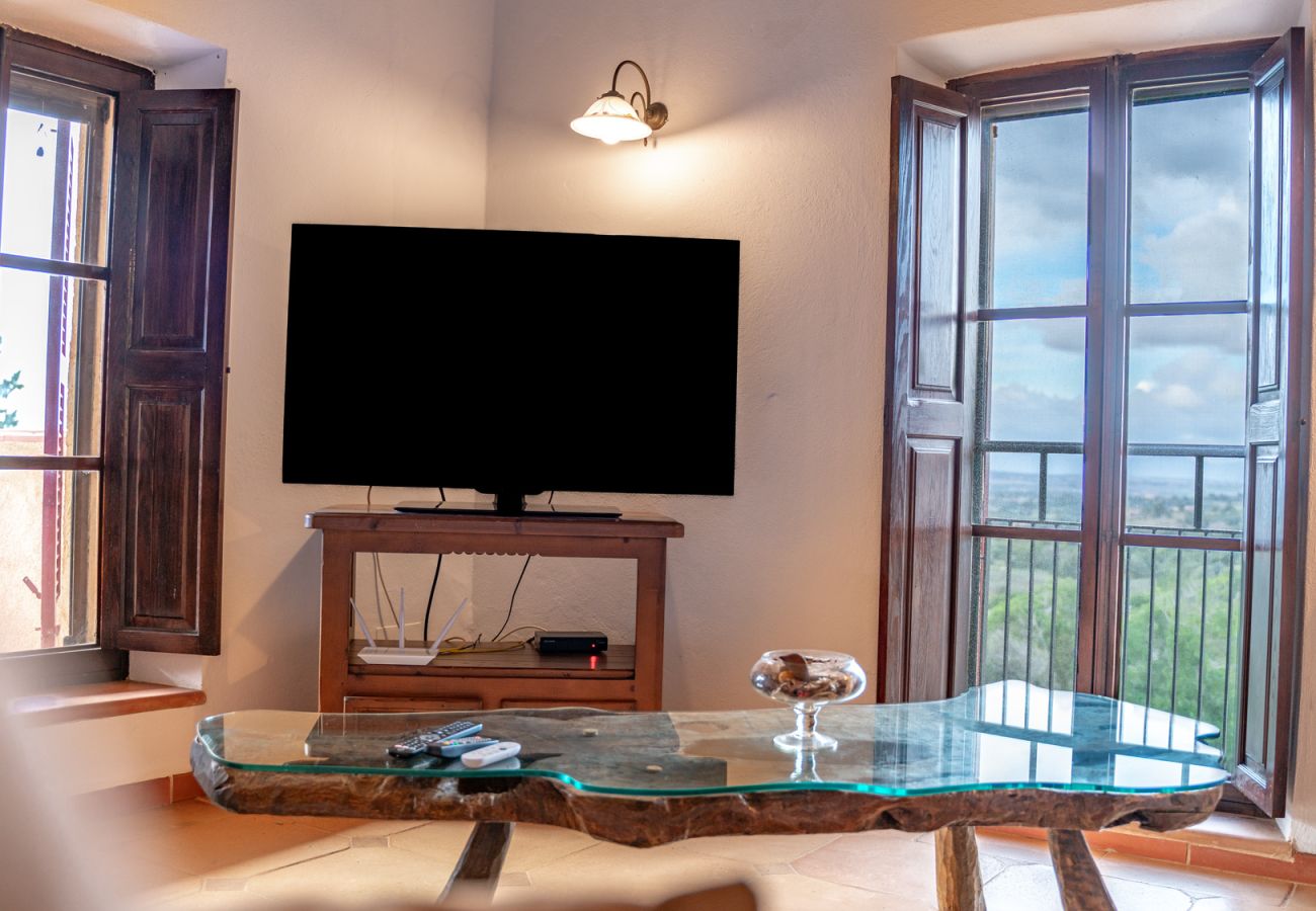 Finca in Manacor - Ferienhaus El Castillo mit Pool für 12 Personen bei Manacor auf Mallorca