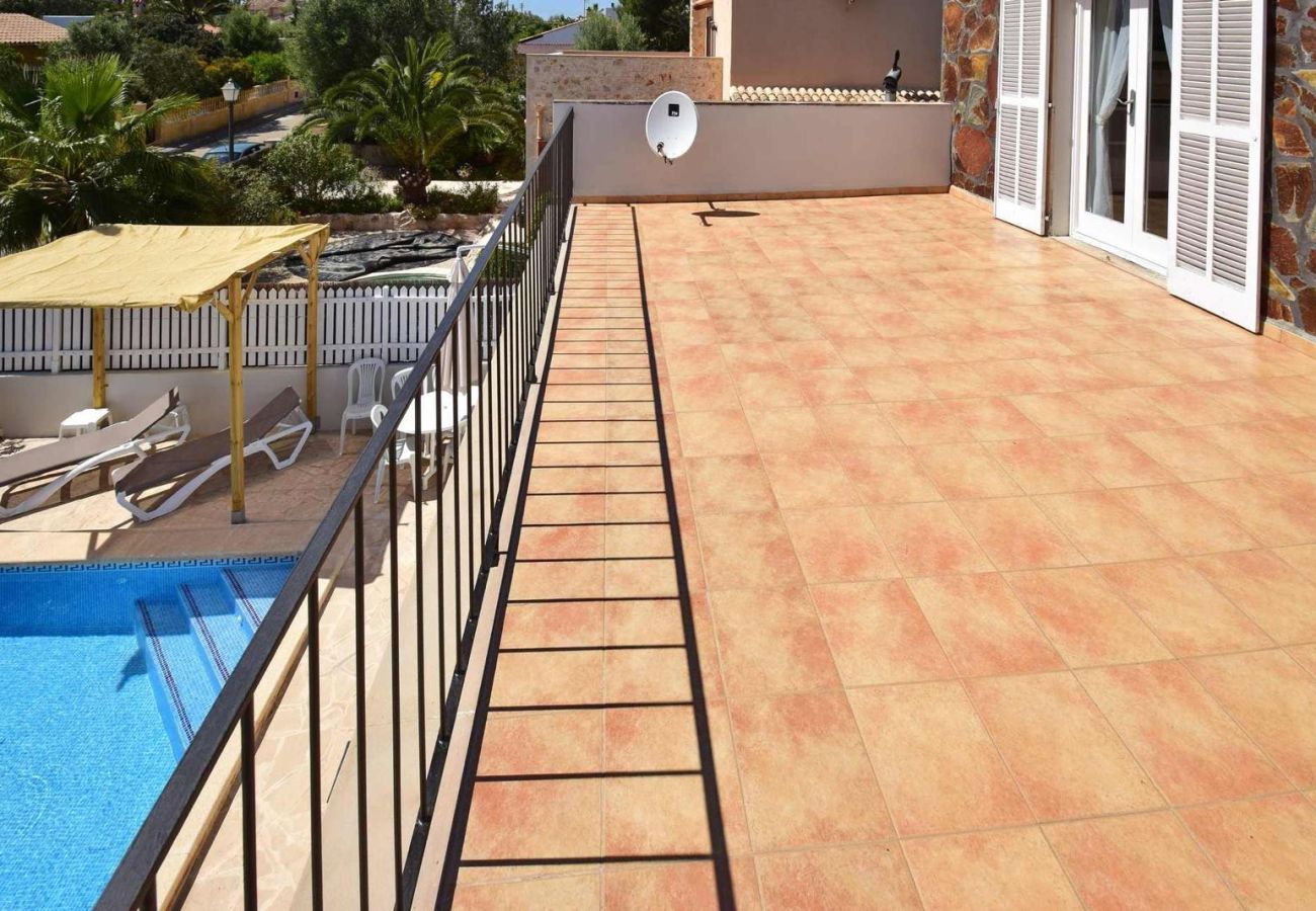 Ferienhaus in Es Llombards - Ferienhaus in Cala Llombards mit Pool und Meerblick nahe Santanyí auf Mallorca 