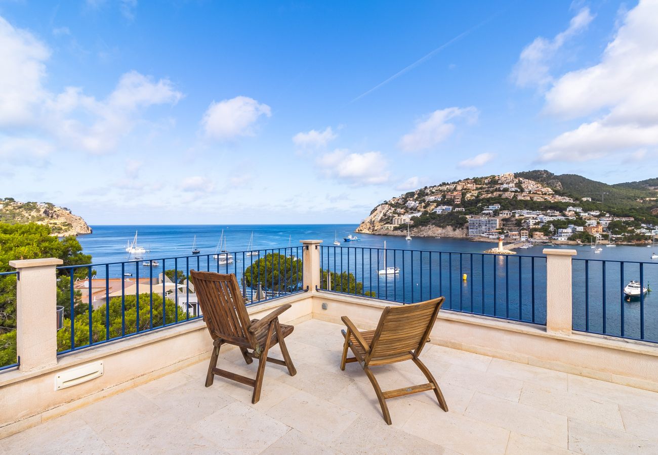 Villa in Port d' Andratx - Sea View Villa in Port Andratx