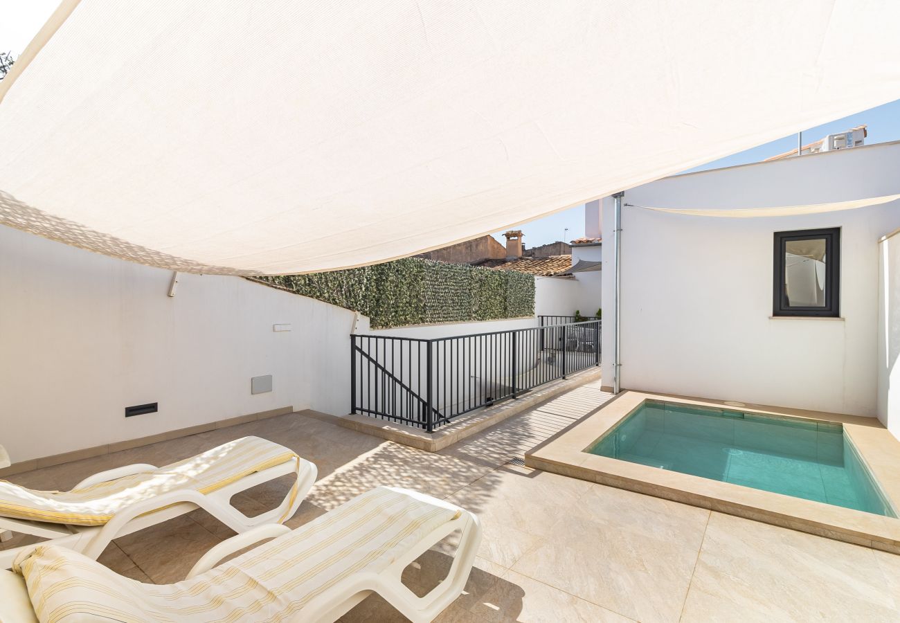 Ferienhaus in Santa Margarida - Stadthaus Santa Margalida mit privatem Pool zur monatlichen Vermietung