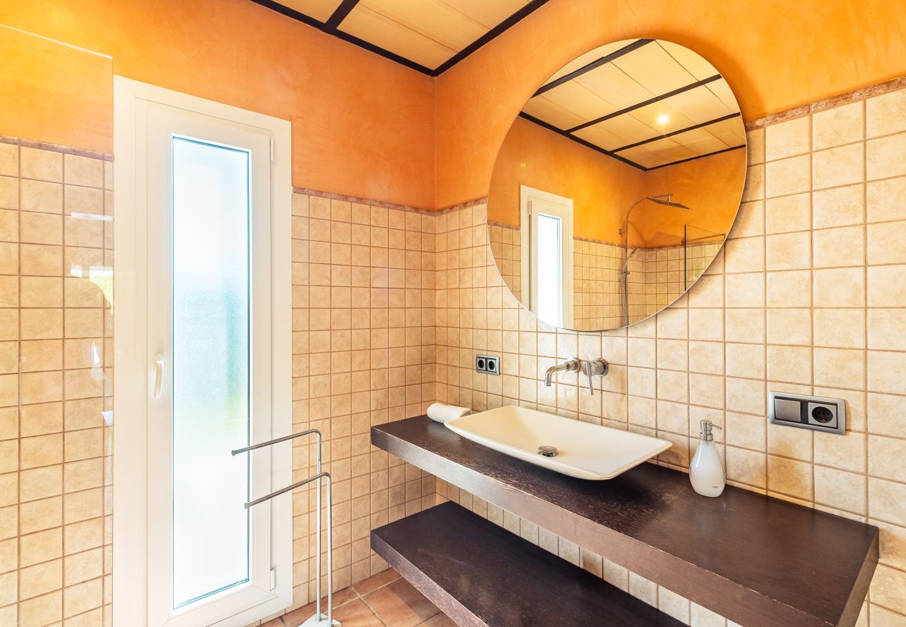 Ferienhaus in Cala Murada - Ca Na Marina Haus mit privatem Pool in Cala Murada zur temporären Vermietung