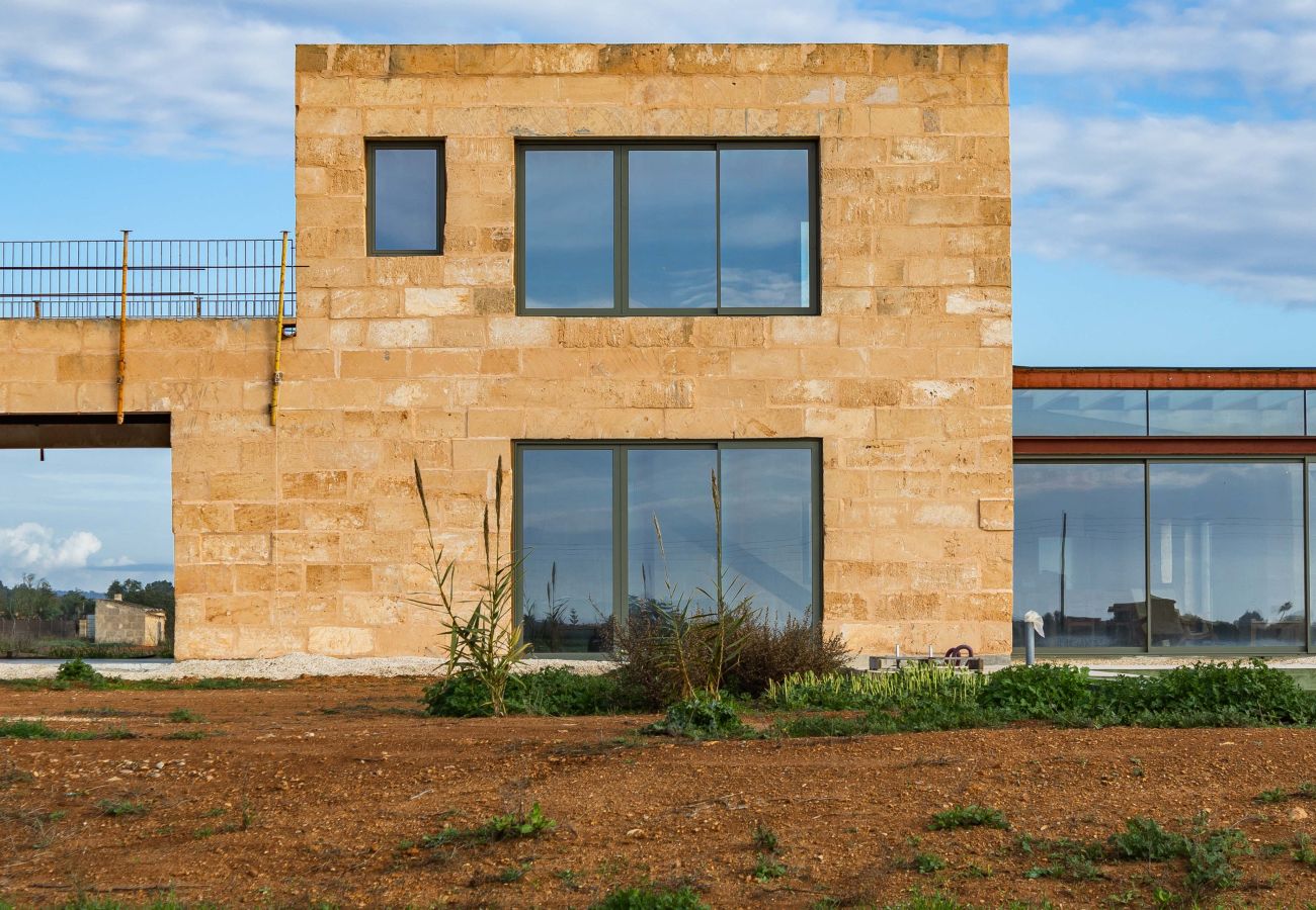 Finca en Campos - Finca Campo Sol Finca moderna en Campos con piscina en alquiler a largo plazo en Mallorca