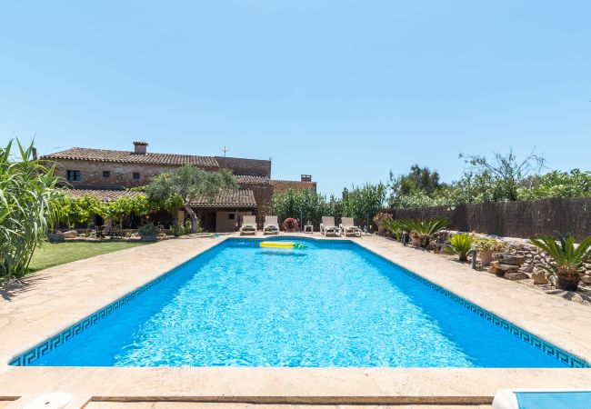  en Santanyi - Finca Can Nin casa vacacional idílica con gran piscina en Santanyí