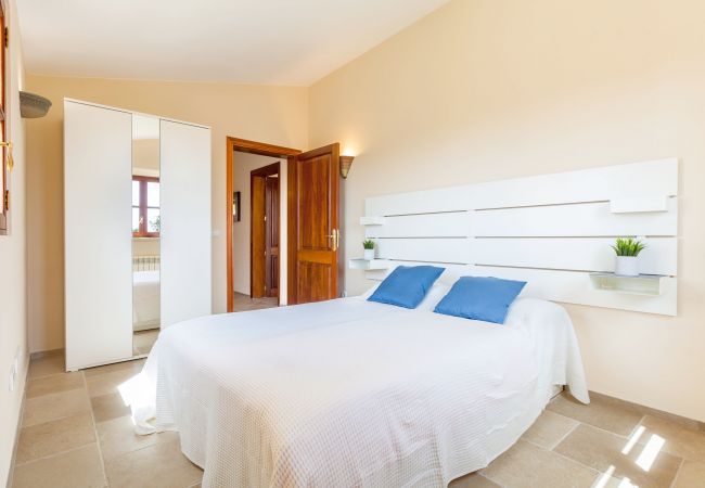 Finca en Santanyi - Finca Ses Mires » idílica finca con 5 dormitorios, vistas al mar, cerca de la playa y aire acondicionado