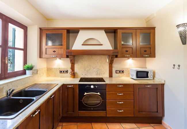 Finca en Santanyi - Finca Ses Mires casa vacacional con 5 dormitorios, piscina, vistas al mar y a poca distancia de la playa en Santanyí Finca en Santanyi - Finca Ses Mires casa vacacional con 5 dormitorios, piscina, vistas al mar y a poca distancia de la playa en Santanyí