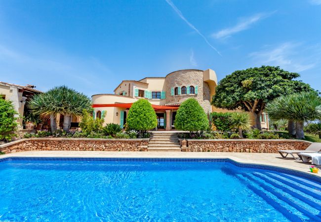 Finca en Santanyi - Finca Ses Mires casa vacacional con 5 dormitorios, piscina, vistas al mar y a poca distancia de la playa en Santanyí Finca en Santanyi - Finca Ses Mires casa vacacional con 5 dormitorios, piscina, vistas al mar y a poca distancia de la playa en Santanyí
