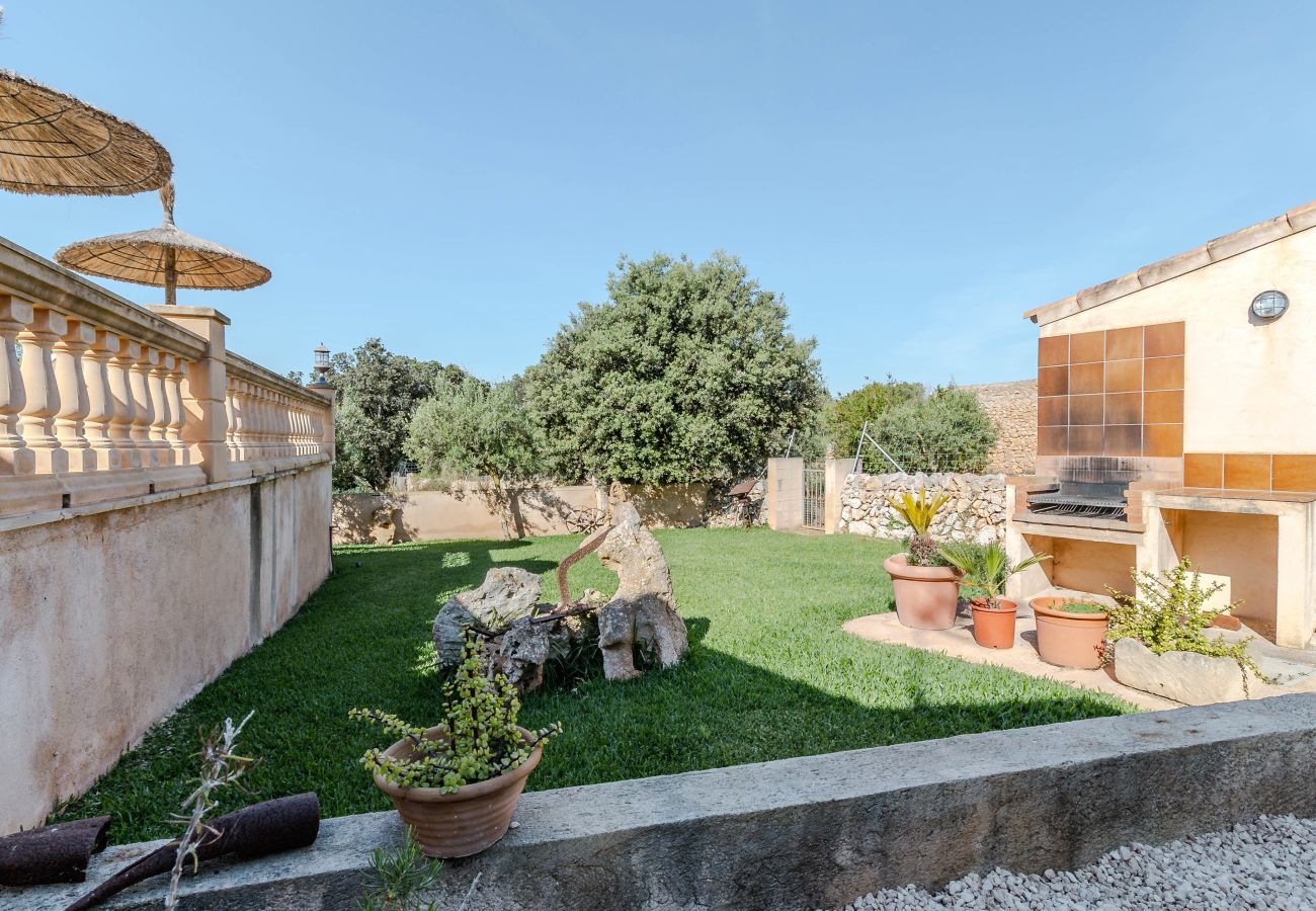 Finca en Santanyi - Sa Madoneta encantadora casa vacacional con vistas impresionantes y piscina en Santanyí